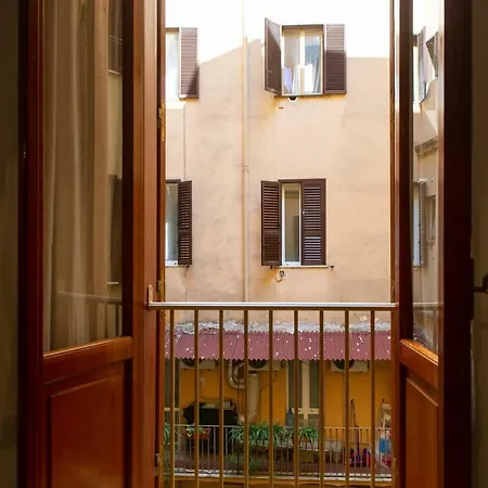 Domus Candia Apartment *
